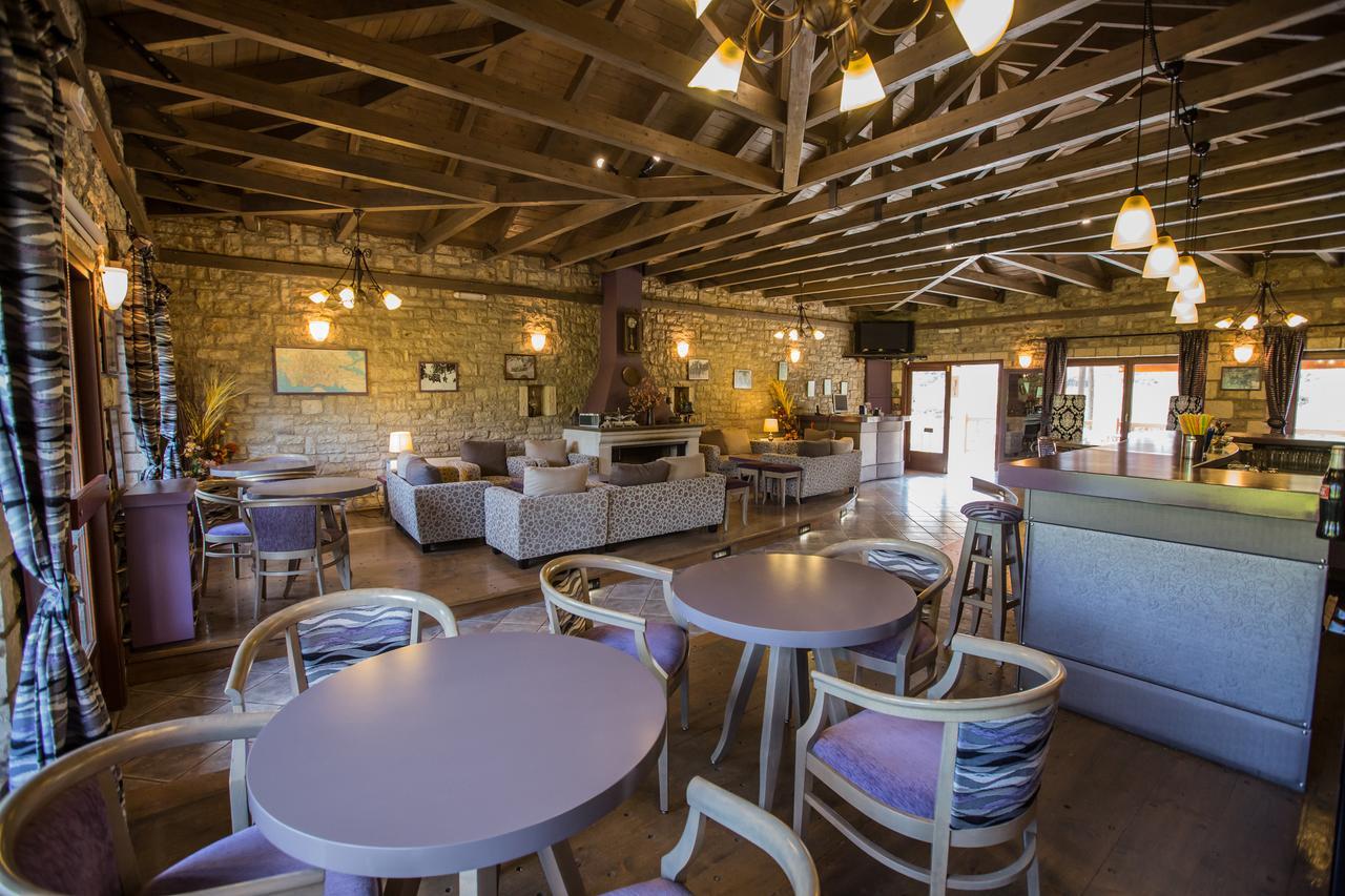 Village Inn アノ・コラ エクステリア 写真